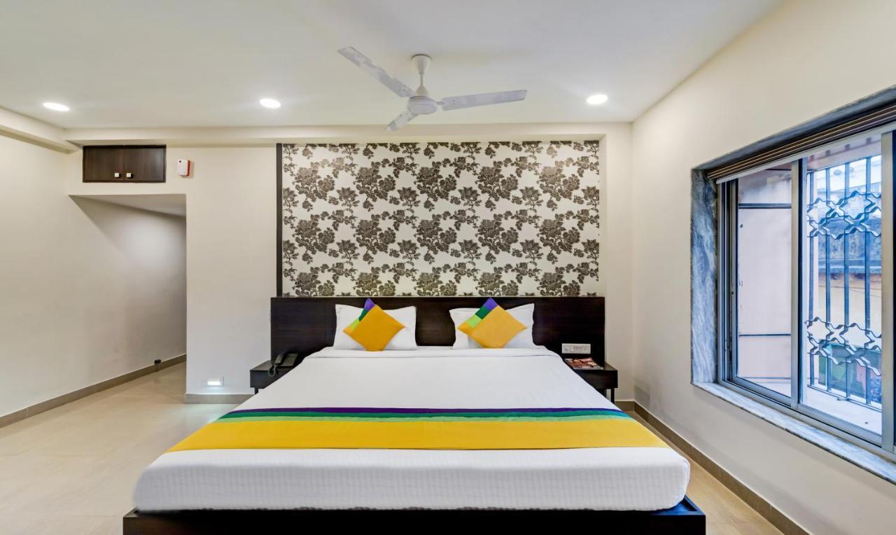 Itsy Hotels Neeranand Plaza Калькутта Экстерьер фото